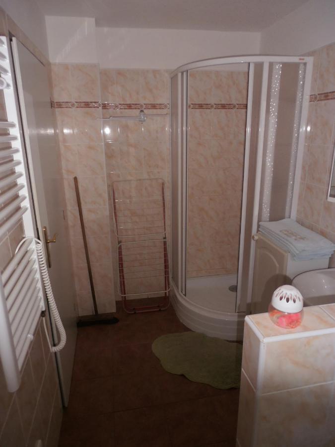 Ubytovani U Machova Jezera - Apartmany - Ludmila Grulisova Doksy  Εξωτερικό φωτογραφία