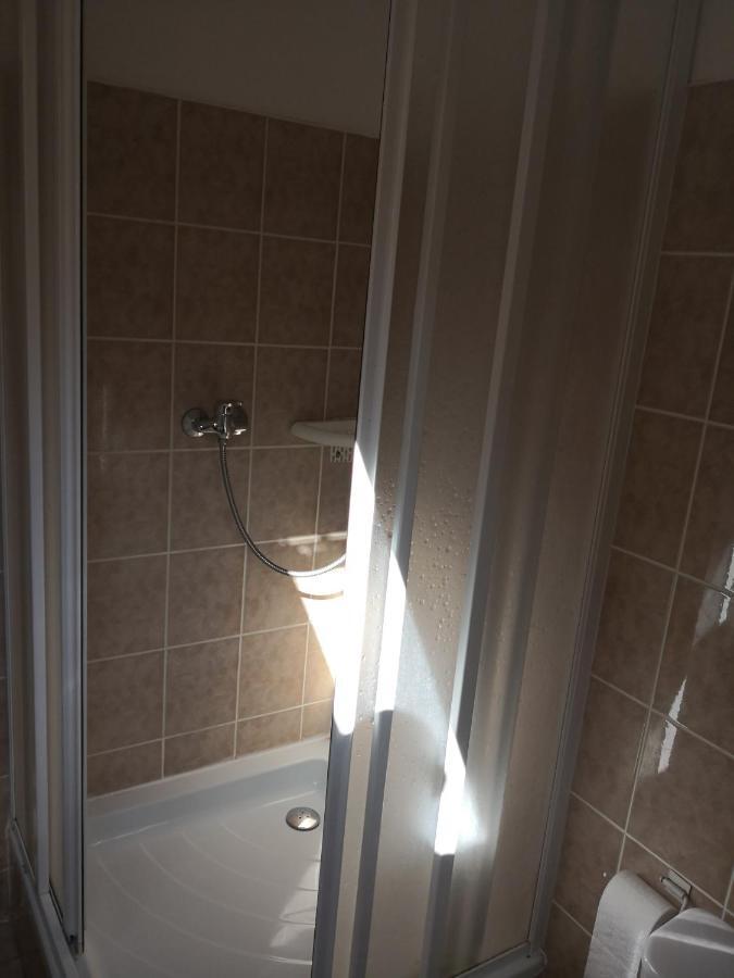 Ubytovani U Machova Jezera - Apartmany - Ludmila Grulisova Doksy  Εξωτερικό φωτογραφία