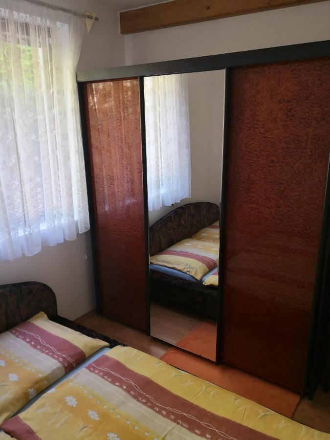 Ubytovani U Machova Jezera - Apartmany - Ludmila Grulisova Doksy  Εξωτερικό φωτογραφία