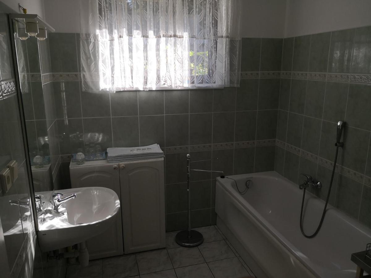 Ubytovani U Machova Jezera - Apartmany - Ludmila Grulisova Doksy  Εξωτερικό φωτογραφία