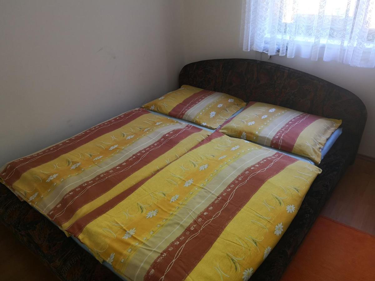 Ubytovani U Machova Jezera - Apartmany - Ludmila Grulisova Doksy  Εξωτερικό φωτογραφία